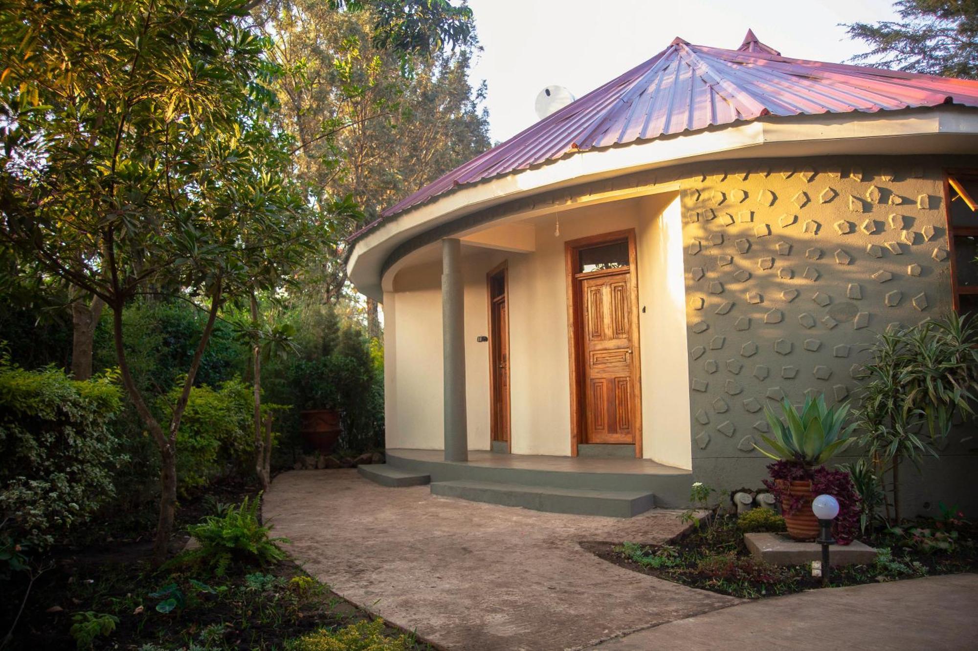 Arusha Planet Lodge Exterior photo