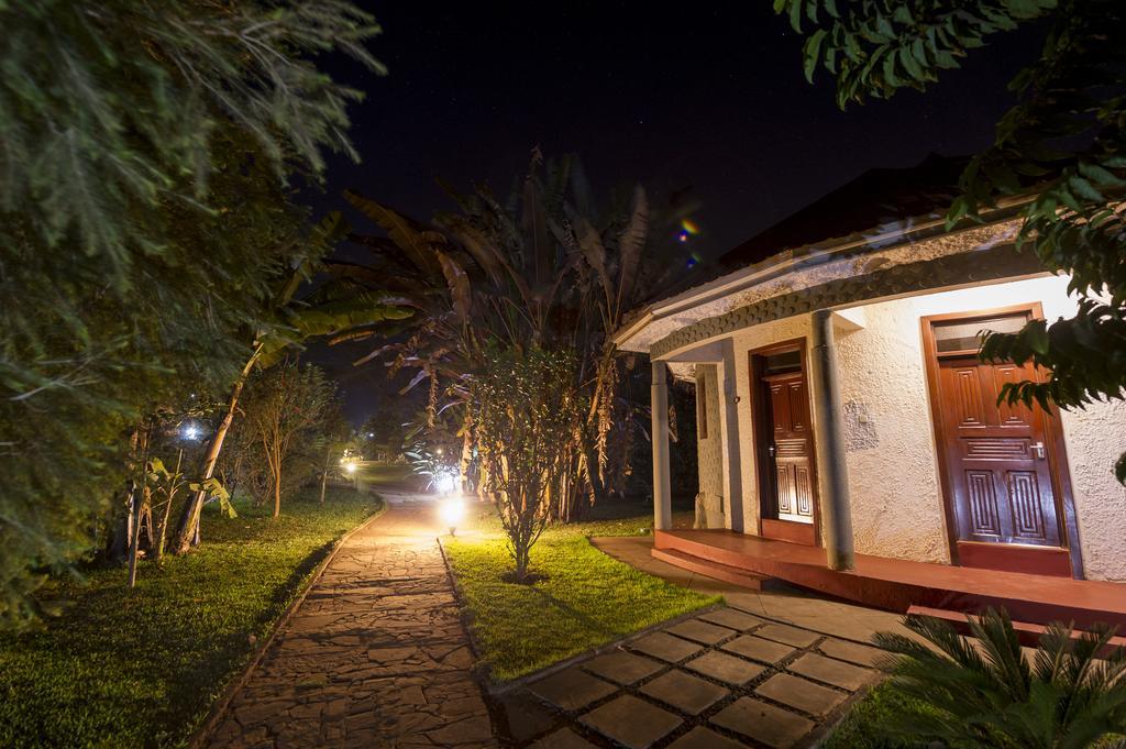 Arusha Planet Lodge Exterior photo